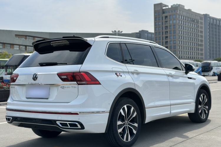 Used Volkswagen Tiguan L 2024 330TSI Automatic Two-Wheel Drive R-Line Enhanced Edition Exterior 5
