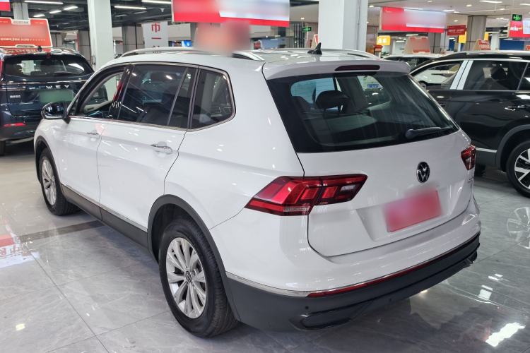 Used Volkswagen Tiguan L 2024 Outstanding Model 300TSI Automatic Two-Wheel Drive Longteng Edition Exterior 5