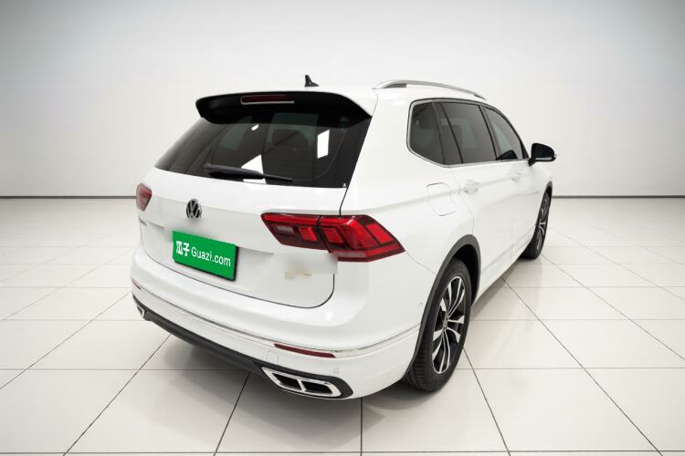 Used Volkswagen Tiguan L 2024 330TSI Automatic Two-Wheel Drive R-Line Enhanced Edition Exterior 5