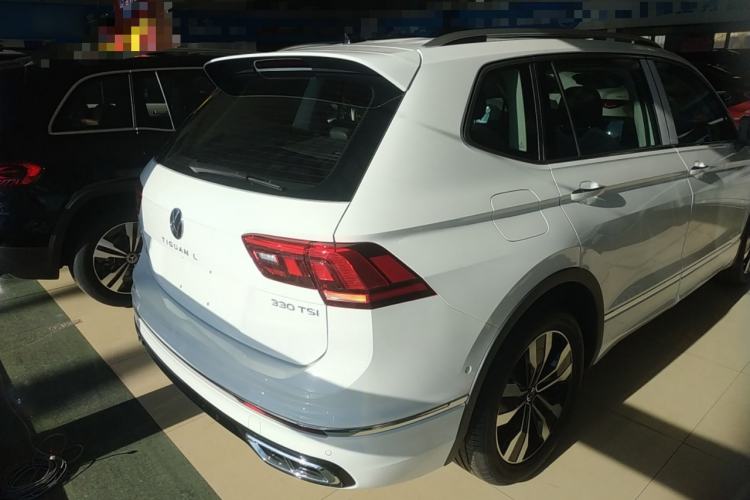 Used Volkswagen Tiguan L 2024 Outstanding Model 330TSI Automatic Two-Wheel Drive R-Line Dragon Glory Edition Exterior 5