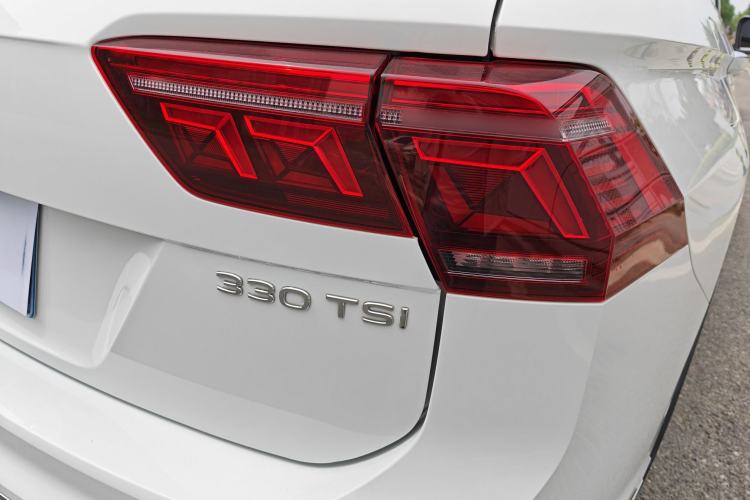 Used Volkswagen Tiguan L 2024 330TSI Automatic Two-Wheel Drive R-Line Enhanced Edition Exterior 7