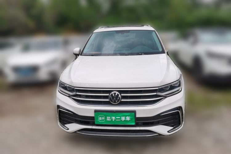 Used Volkswagen Tiguan L 2024 330TSI Automatic Two-Wheel Drive R-Line Enhanced Edition Front