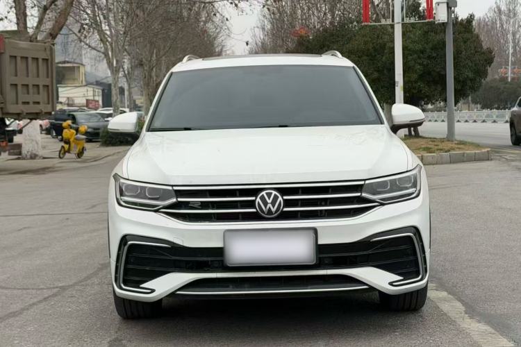 Used Volkswagen Tiguan L 2024 Outstanding Model 330TSI Automatic Two-Wheel Drive R-Line Dragon Glory Edition Front