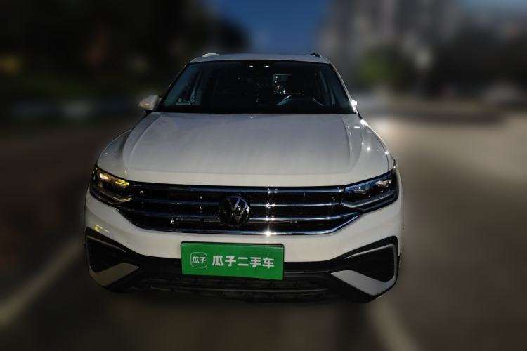 Used Volkswagen Tiguan L 2024 Outstanding Model 300TSI Automatic Two-Wheel Drive Longteng Edition Front