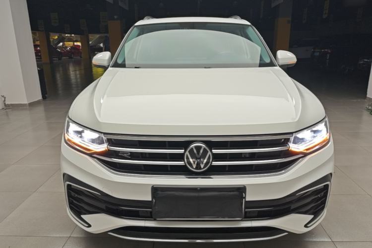 Used Volkswagen Tiguan L 2024 330TSI Automatic Two-Wheel Drive R-Line Enhanced Edition Front