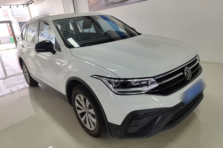 Used Volkswagen Tiguan L 2024 Outstanding Model 300TSI Automatic Two-Wheel Drive Longteng Edition Front Right 45 Deg