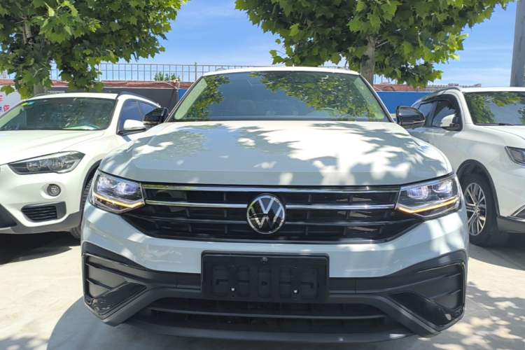 Used Volkswagen Tiguan L 2024 Outstanding Model 300TSI Automatic Two-Wheel Drive Longteng Edition Front