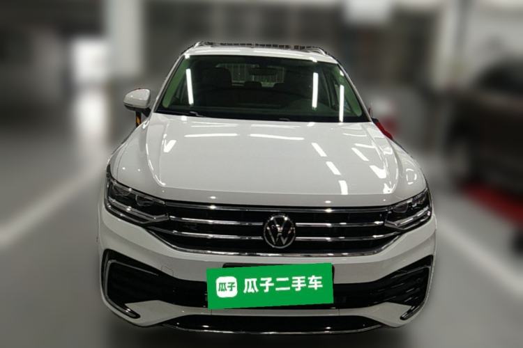Used Volkswagen Tiguan L 2024 330TSI Automatic Two-Wheel Drive R-Line Enhanced Edition Front