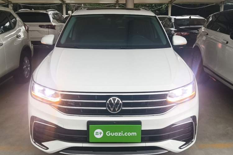 Used Volkswagen Tiguan L 2024 330TSI Automatic Two-Wheel Drive R-Line Enhanced Edition Front