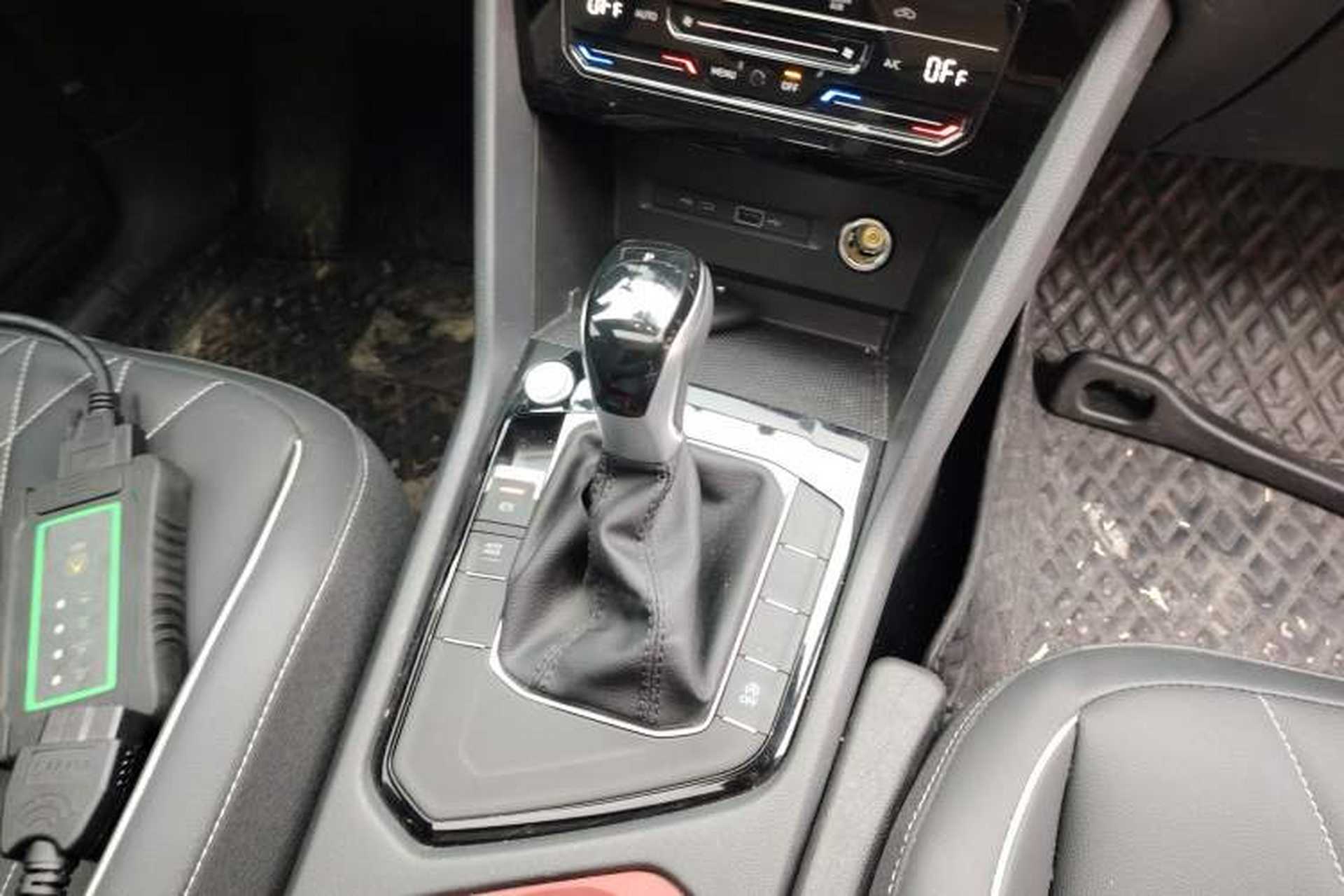 Used Volkswagen Tiguan L 2024 300TSI Automatic Two-Wheel Drive Smart Edition Gear Lever