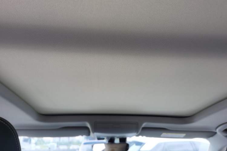Used Volkswagen Tiguan L 2024 330TSI Automatic Two-Wheel Drive R-Line Enhanced Edition Headliner