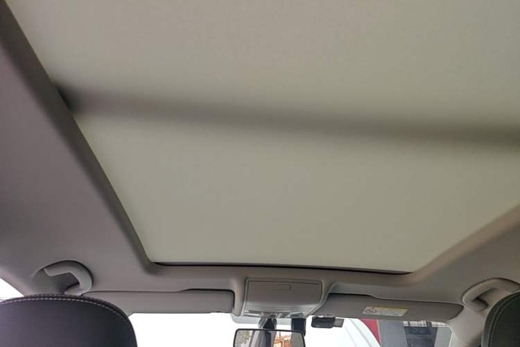 Used Volkswagen Tiguan L 2024 300TSI Automatic Two-Wheel Drive Smart Edition Headliner