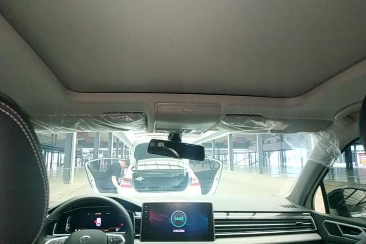 Used Volkswagen Tiguan L 2024 300TSI Automatic Two-Wheel Drive Smart Edition Headliner