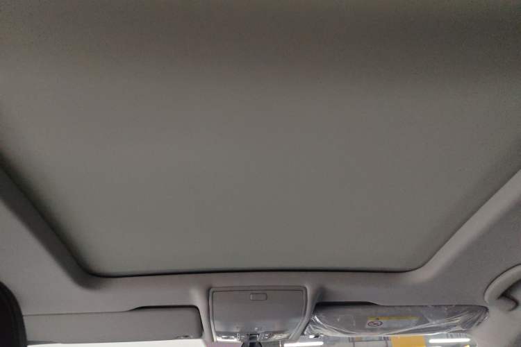 Used Volkswagen Tiguan L 2024 330TSI Automatic Two-Wheel Drive Smart Edition Headliner