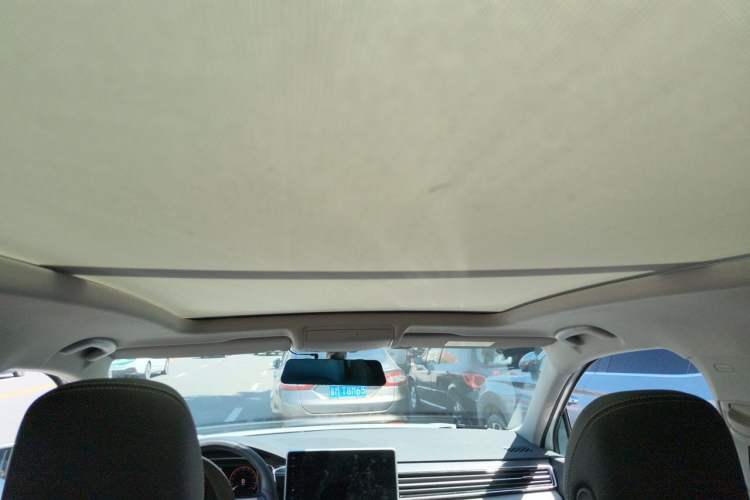 Used Volkswagen Tiguan L 2024 330TSI Automatic Two-Wheel Drive R-Line Enhanced Edition Headliner