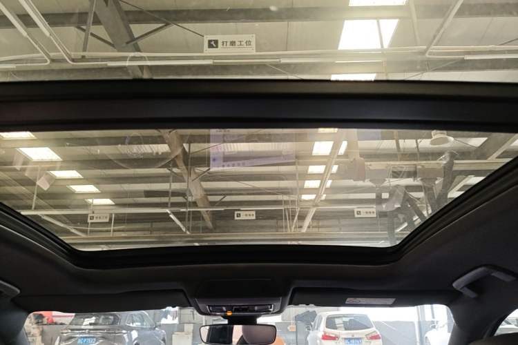 Used Volkswagen Tiguan L 2024 PRO 330TSI Two-Wheel Drive Smart Edition Headliner