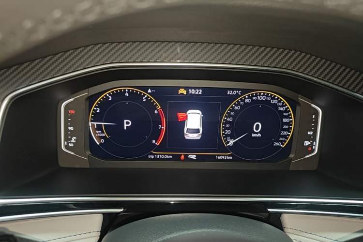 Used Volkswagen Tiguan L 2024 330TSI Automatic Two-Wheel Drive R-Line Enhanced Edition Instrument Cluster