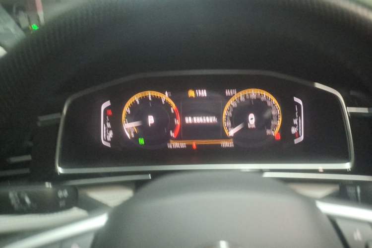 Used Volkswagen Tiguan L 2024 Outstanding Model 300TSI Automatic Two-Wheel Drive Longteng Edition Instrument Cluster