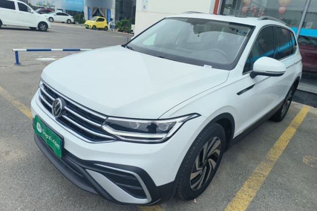 Used Volkswagen Tiguan L 2024 300TSI Automatic Two-Wheel Drive Smart Edition