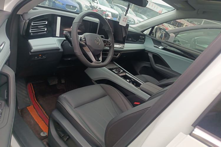 Used Volkswagen Tiguan L 2024 PRO 330TSI Two-Wheel Drive Smart Drive Edition Left Front Seat