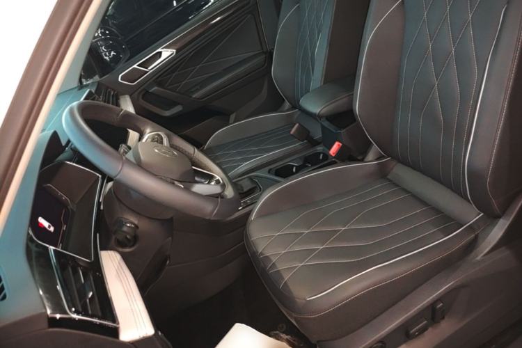 Used Volkswagen Tiguan L 2024 300TSI Automatic Two-Wheel Drive Smart Edition Left Front Seat