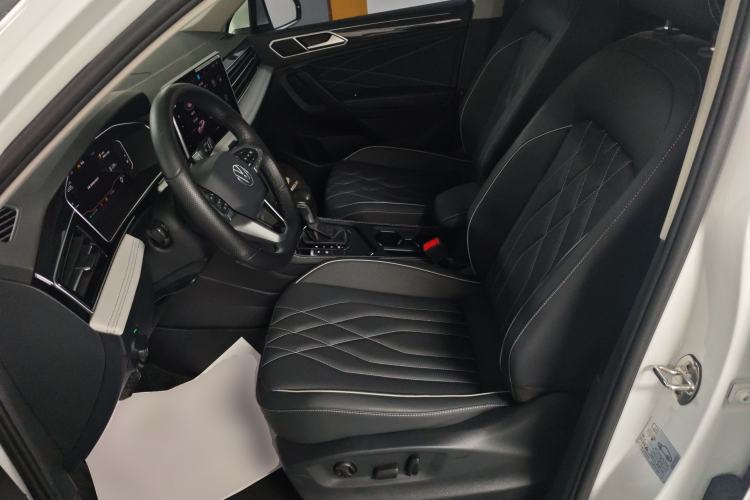 Used Volkswagen Tiguan L 2024 330TSI Automatic Two-Wheel Drive Smart Edition Left Front Seat