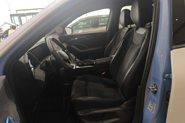 Used Volkswagen Tiguan L 2024 PRO 380TSI Four-Wheel Drive R-Line Prestige Edition Left Front Seat
