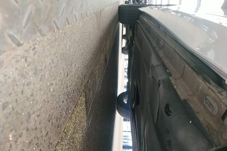 Used Volkswagen Tiguan L 2024 300TSI Automatic Two-Wheel Drive Smart Edition Left Side Sill