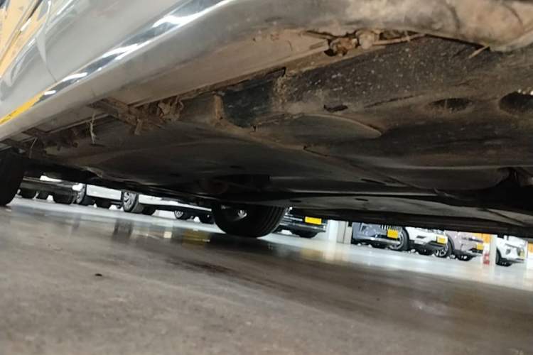 Used Volkswagen Tiguan L 2024 330TSI Automatic Two-Wheel Drive R-Line Enhanced Edition Left Side Sill