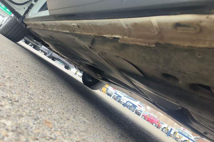 Used Volkswagen Tiguan L 2024 300TSI Automatic Two-Wheel Drive Smart Edition Left Side Sill