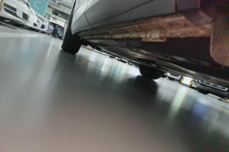 Used Volkswagen Tiguan L 2024 300TSI Automatic Two-Wheel Drive Smart Edition Left Side Sill