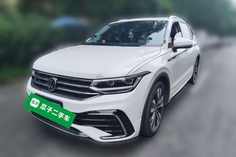 Used Volkswagen Tiguan L 2024 330TSI Automatic Two-Wheel Drive R-Line Enhanced Edition Guazi used car, China used car export, Used car for sale, Used cars, Cheapest cars for sale