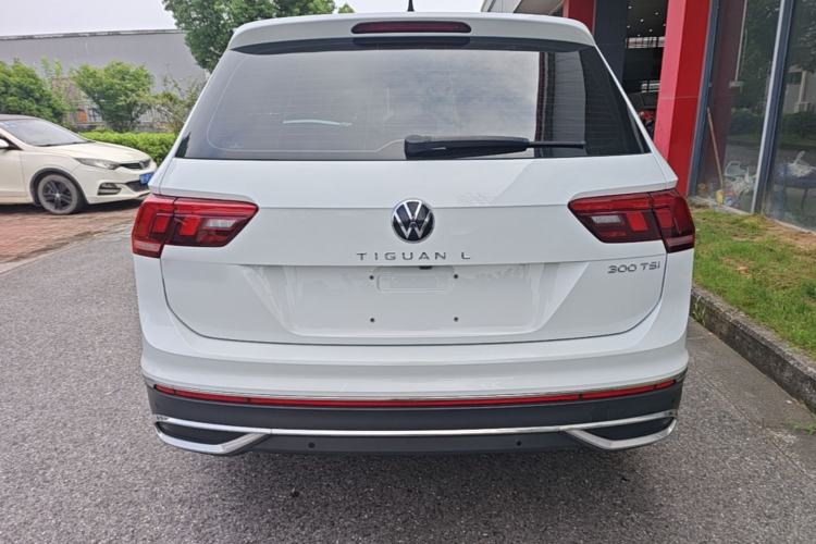 Used Volkswagen Tiguan L 2024 300TSI Automatic Two-Wheel Drive Smart Edition Rear