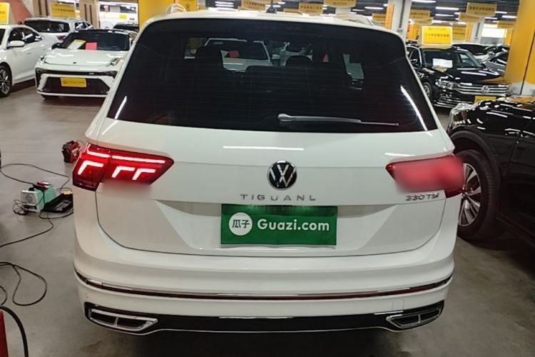 Used Volkswagen Tiguan L 2024 330TSI Automatic Two-Wheel Drive R-Line Enhanced Edition Rear