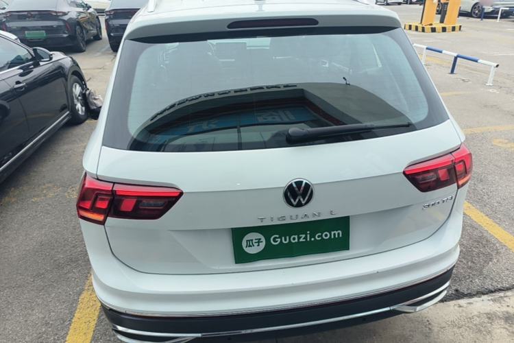 Used Volkswagen Tiguan L 2024 300TSI Automatic Two-Wheel Drive Smart Edition Rear