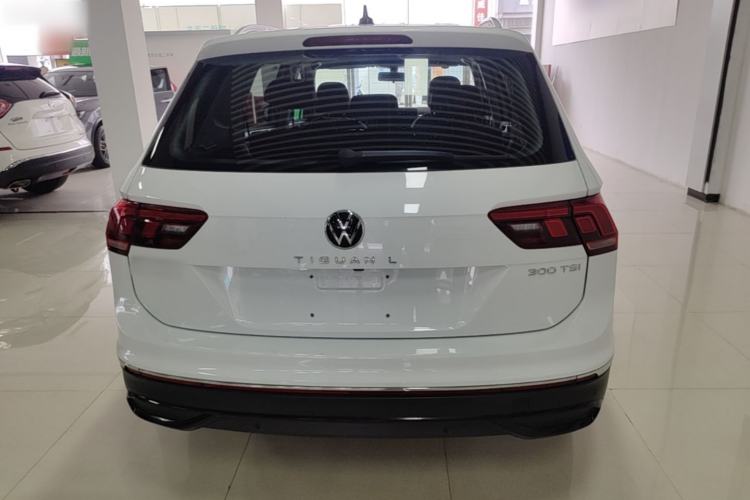 Used Volkswagen Tiguan L 2024 Outstanding Model 300TSI Automatic Two-Wheel Drive Longteng Edition Rear