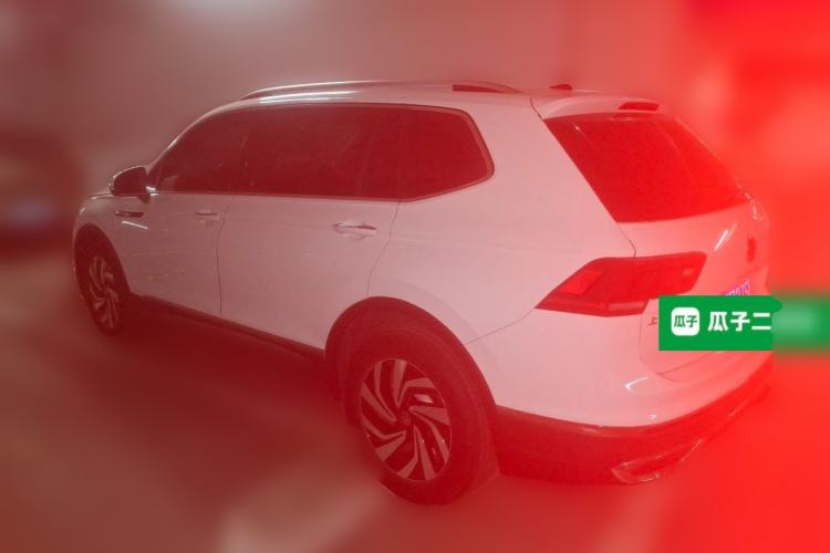 Used Volkswagen Tiguan L 2024 Outstanding Model 300TSI Automatic Two-Wheel Drive Longteng Edition Rear Left 45 Deg