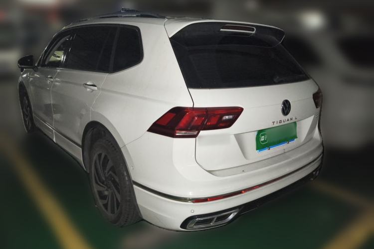 Used Volkswagen Tiguan L 2024 Outstanding Model 330TSI Automatic Two-Wheel Drive R-Line Dragon Glory Edition Rear Left 45 Deg