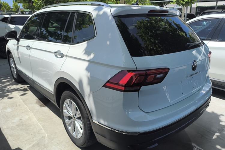 Used Volkswagen Tiguan L 2024 Outstanding Model 300TSI Automatic Two-Wheel Drive Longteng Edition Rear Left 45 Deg