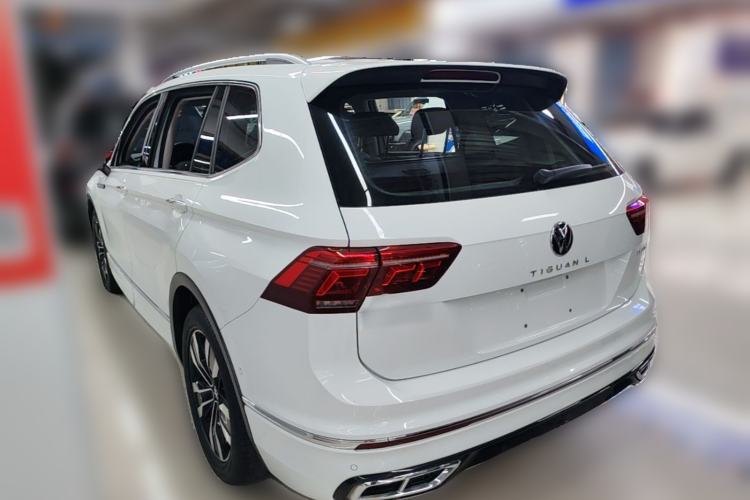 Used Volkswagen Tiguan L 2024 330TSI Automatic Two-Wheel Drive R-Line Enhanced Edition Rear Left 45 Deg