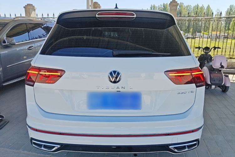 Used Volkswagen Tiguan L 2024 330TSI Automatic Two-Wheel Drive R-Line Enhanced Edition Rear