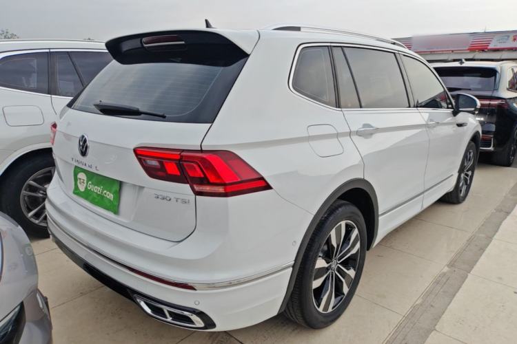 Used Volkswagen Tiguan L 2024 Outstanding Model 330TSI Automatic Two-Wheel Drive R-Line Dragon Glory Edition Rear Right 45 Deg