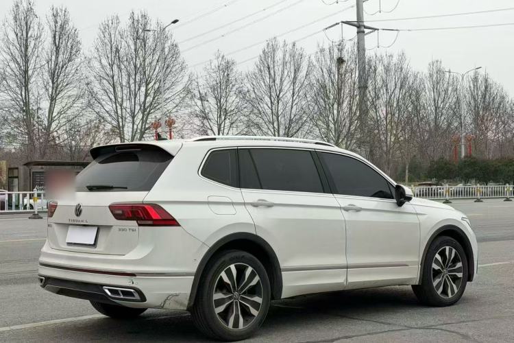 Used Volkswagen Tiguan L 2024 Outstanding Model 330TSI Automatic Two-Wheel Drive R-Line Dragon Glory Edition Rear Right 45 Deg