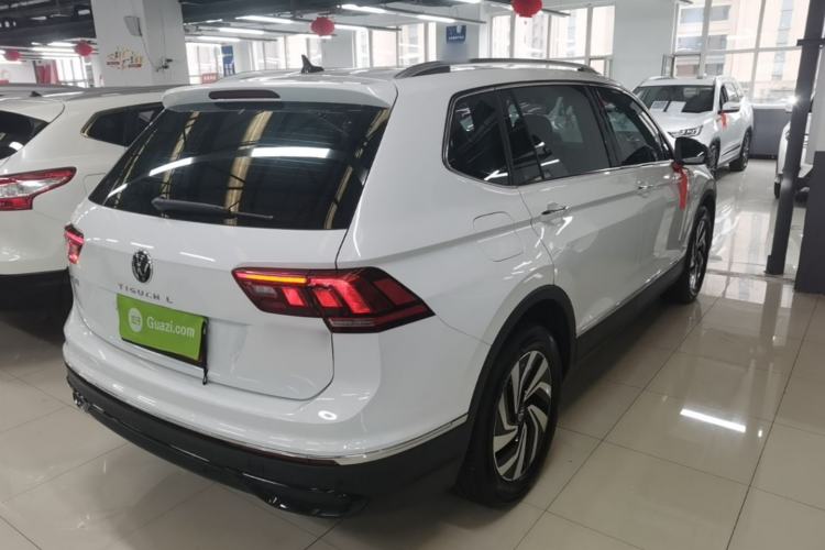 Used Volkswagen Tiguan L 2024 300TSI Automatic Two-Wheel Drive Smart Edition Rear Right 45 Deg