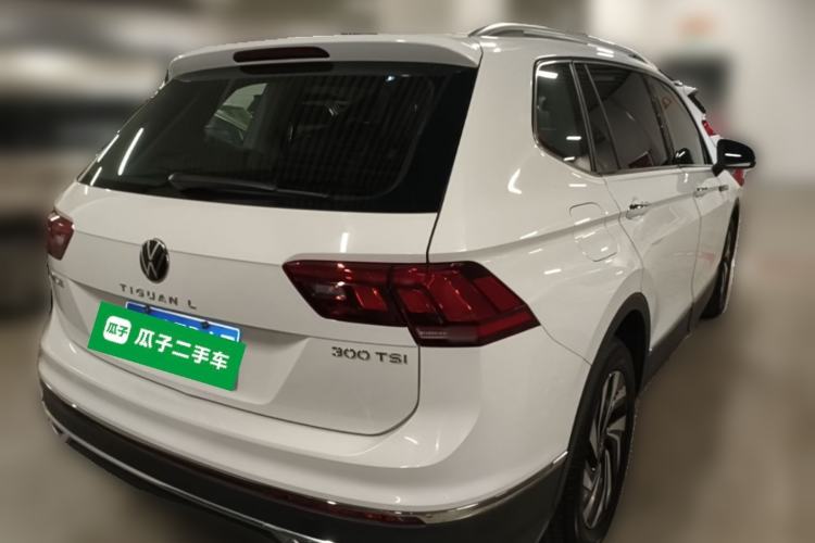 Used Volkswagen Tiguan L 2024 300TSI Automatic Two-Wheel Drive Smart Edition Rear Right 45 Deg