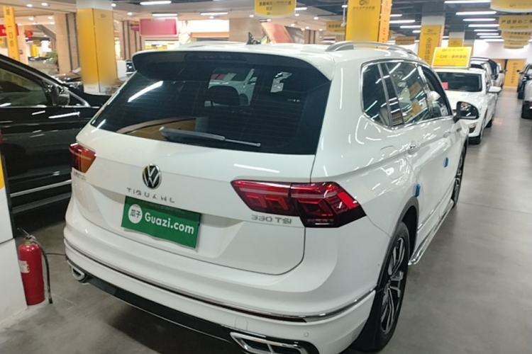Used Volkswagen Tiguan L 2024 330TSI Automatic Two-Wheel Drive R-Line Enhanced Edition Rear Right 45 Deg