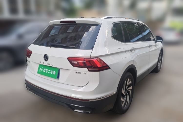 Used Volkswagen Tiguan L 2024 300TSI Automatic Two-Wheel Drive Smart Edition Rear Right 45 Deg