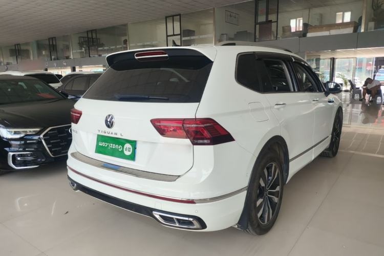 Used Volkswagen Tiguan L 2024 330TSI Automatic Two-Wheel Drive R-Line Enhanced Edition Rear Right 45 Deg