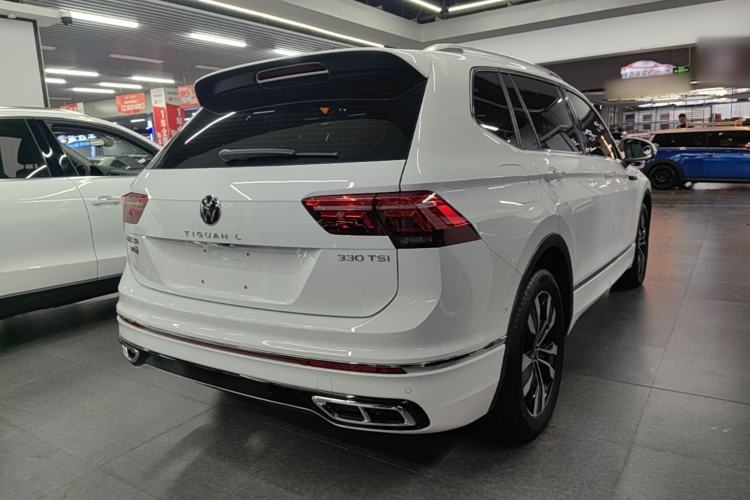 Used Volkswagen Tiguan L 2024 330TSI Automatic Two-Wheel Drive R-Line Enhanced Edition Rear Right 45 Deg
