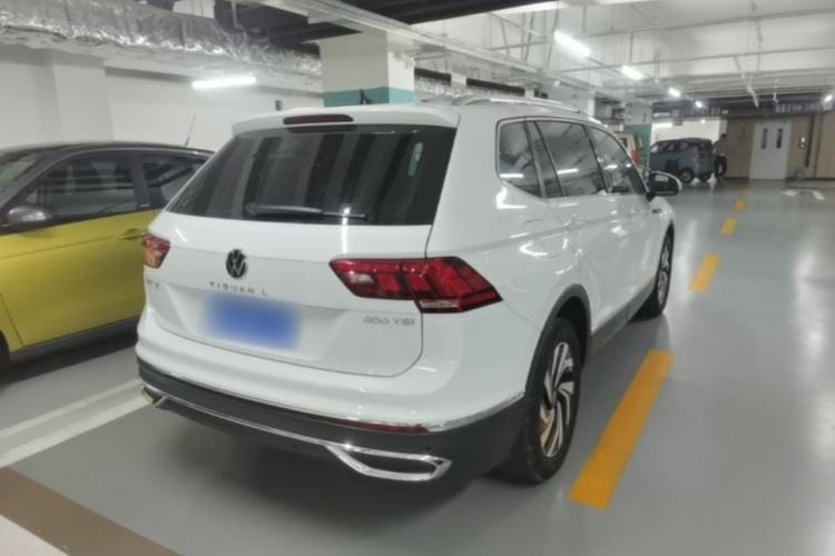 Used Volkswagen Tiguan L 2024 300TSI Automatic Two-Wheel Drive Smart Edition Rear Right 45 Deg
